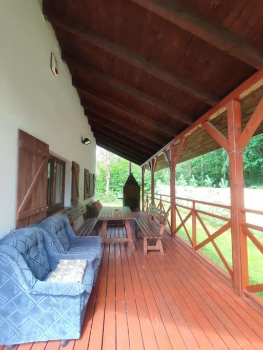 Wypoczynkowy Caloroczny U Agi Z Balia Z Jacuzzi I Sauna Feriehus
